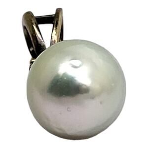 10mm Baroque White South Sea Pearl Sterling Silver Round White Topaz Pendant